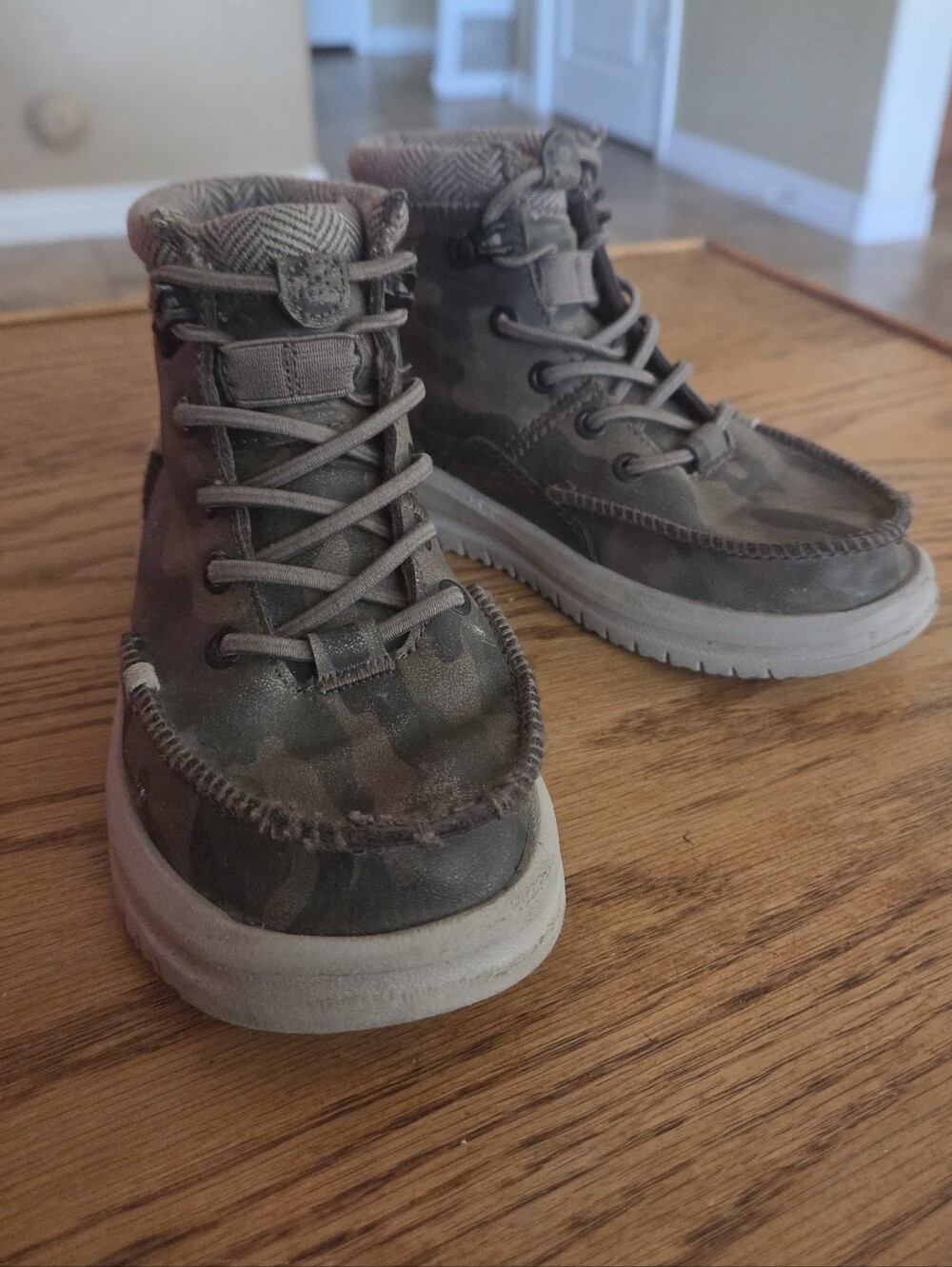 Hey Dude Boots Bradley Woodland Camo Water Resistant Lightweight Youth K12 NOTE